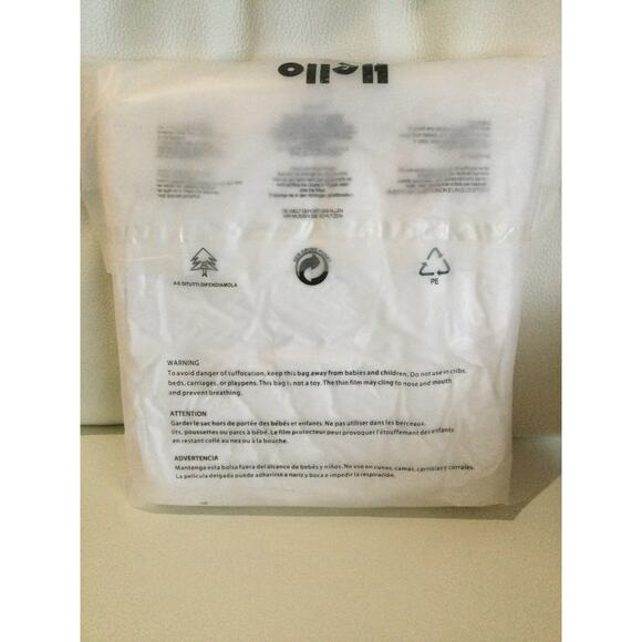 NewCosplay Super Soft Twin Size White Blanket 60 in x 80 in - Picture 4 of 4